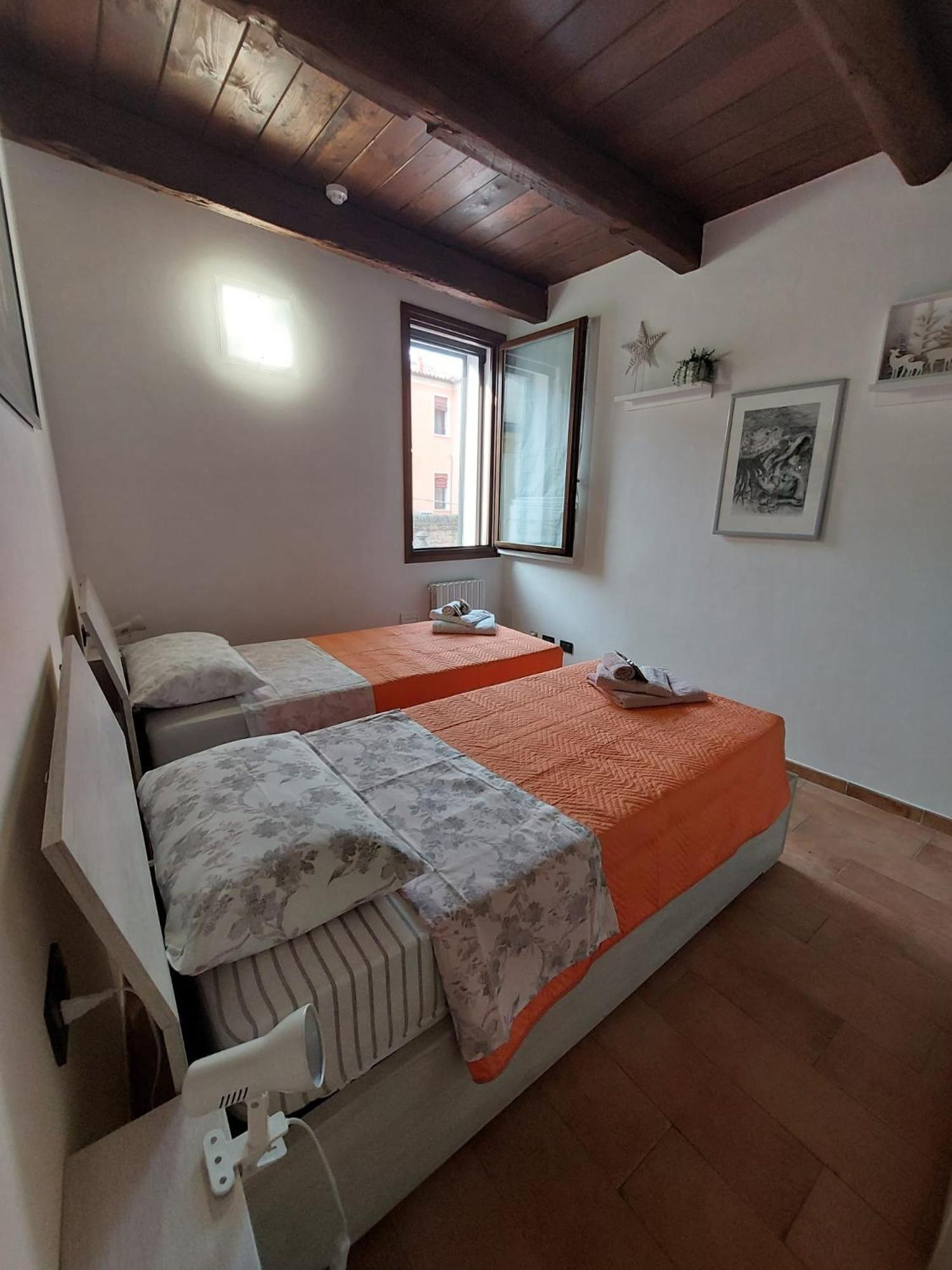 Hotel Dodo'S House Ferrara Exterior foto